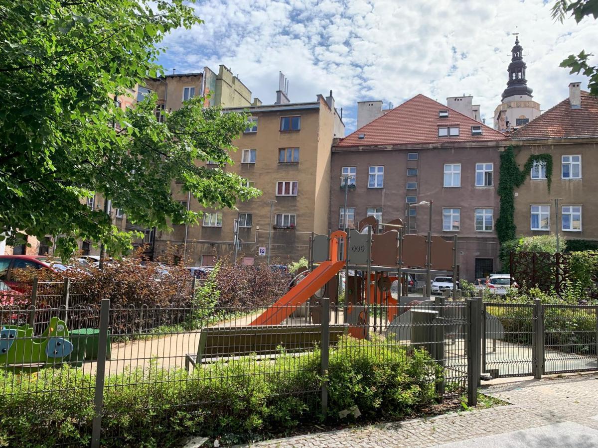 Rynekart Apartment Свидница Экстерьер фото